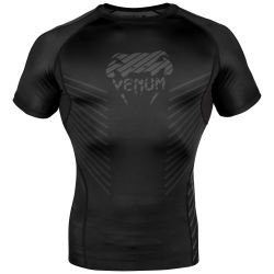 РАШГАРД - VENUM PLASMA RASHGUARD - SHORT SLEEVES - BLACK/BLACK​