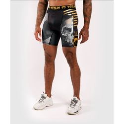 Тренировъчен клин с къси крачоли - VENUM SKULL COMPRESSION SHORTS - BLACK​